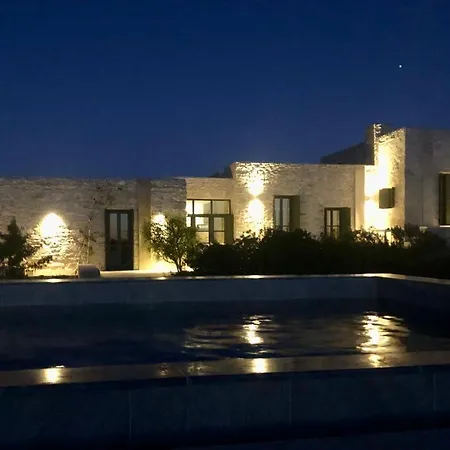 Villa And Stone *