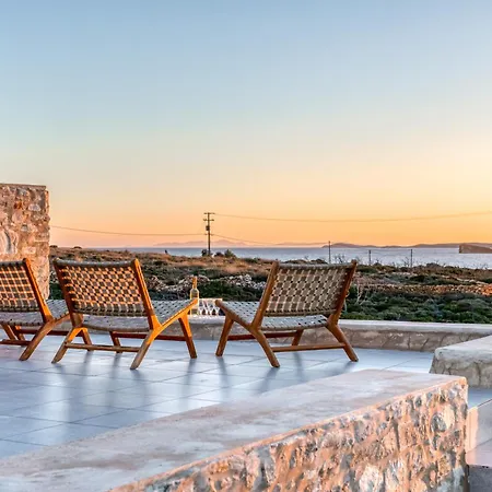 And Stone * Aliki (Paros)