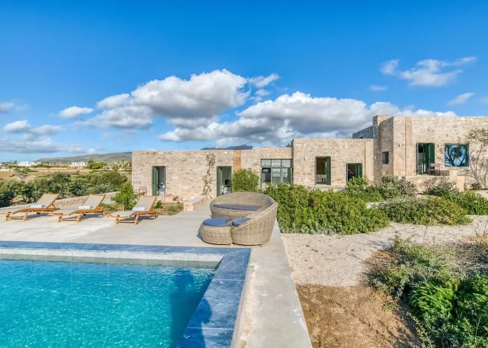 And Stone * Aliki (Paros)